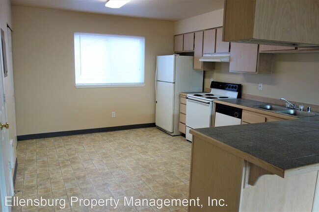 Building Photo - 2 br, 1.5 bath Apartment - 707 E 18th Ave