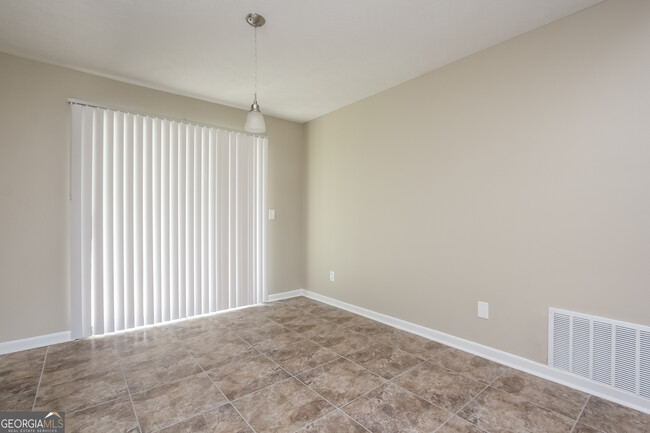 Foto del edificio - 3836 Adamsville Dr SW