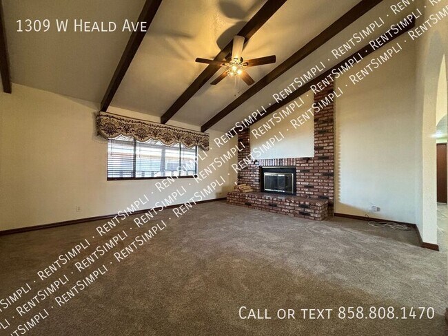 Foto del edificio - 1309 W Heald Ave