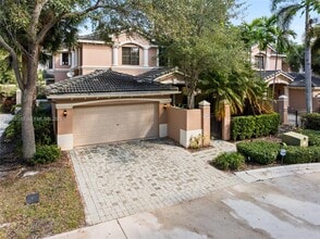 Building Photo - 2649 Center Ct Dr