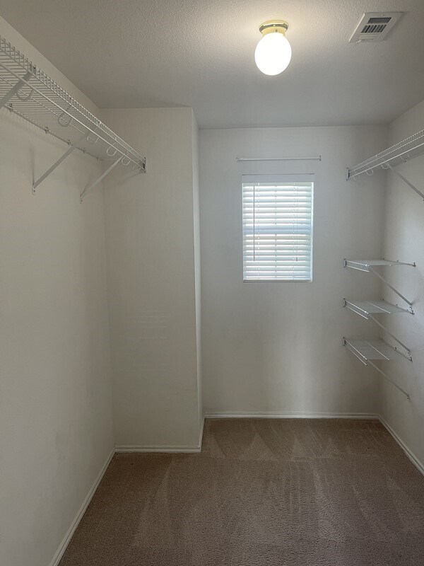 Building Photo - 2-STORY 3/2.5/2 IN BULVERDE CREEK