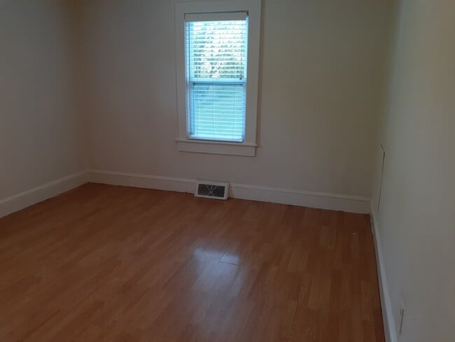 Building Photo - 48 Marcellas Ln