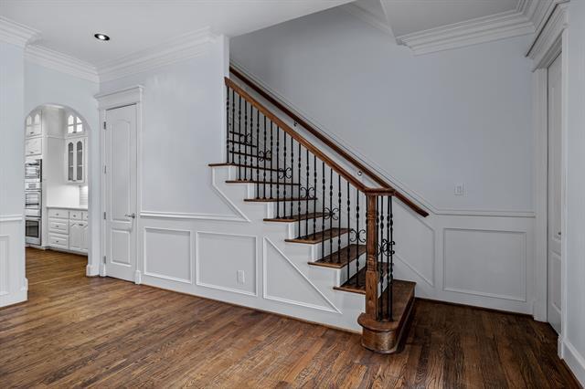 Foto del edificio - 4318 University Blvd