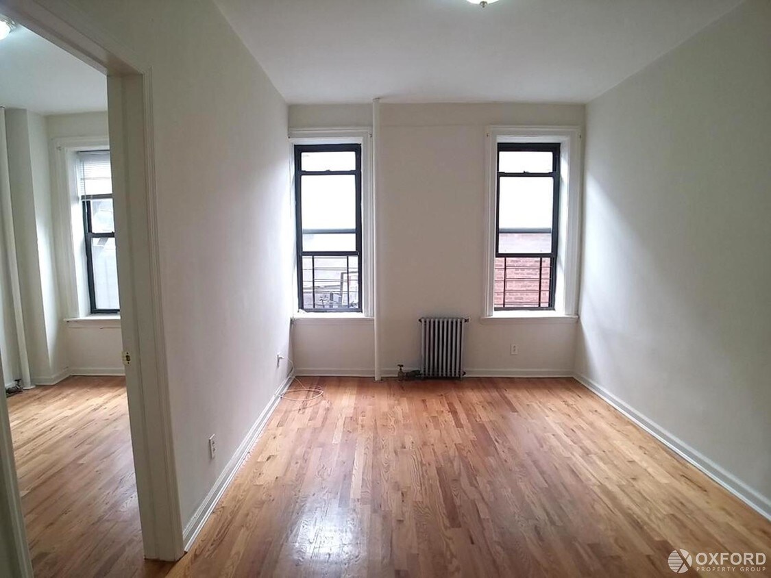 Primary Photo - 334 Montgomery Street