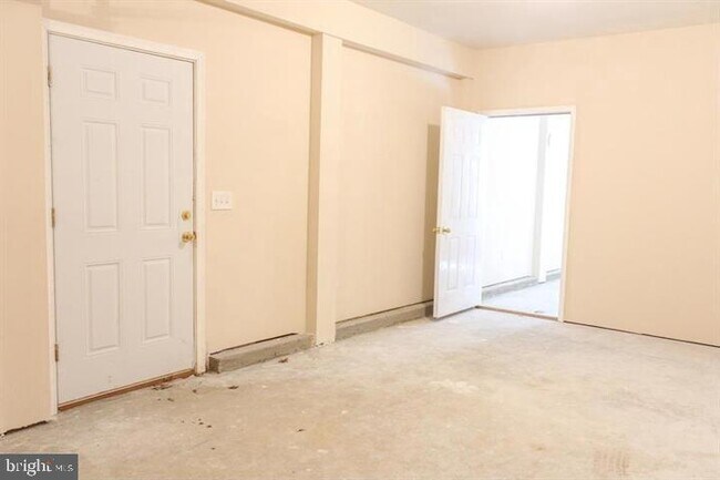 Foto del edificio - 22425 Point Lookout Rd