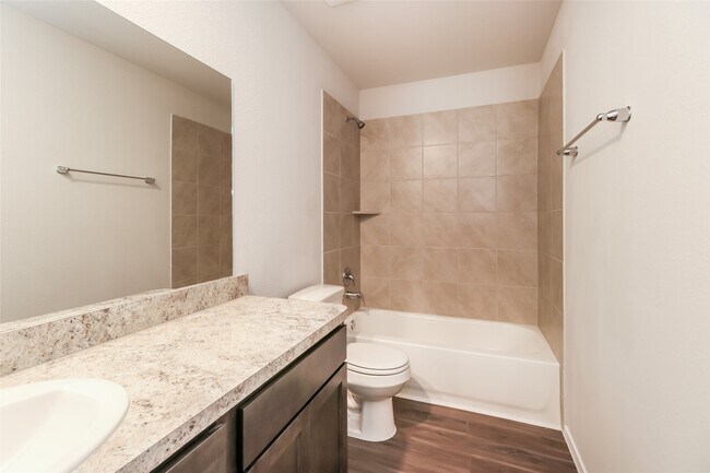 Foto del edificio - 2412 Bull Trout Dr