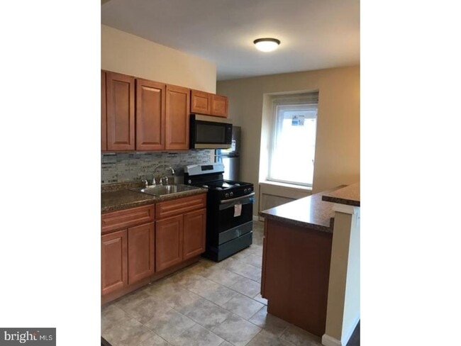 Foto del edificio - 2011 Stenton Ave