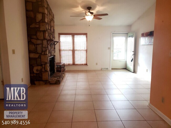 Foto del edificio - 3123 Glenmont Dr