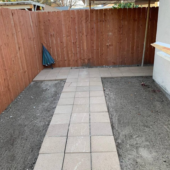 Building Photo - 11744 Archwood St