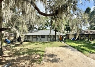 Building Photo - 1337 Eagleview Dr