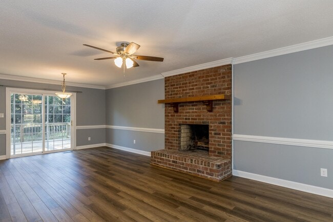 Building Photo - 508 Somerset Dr