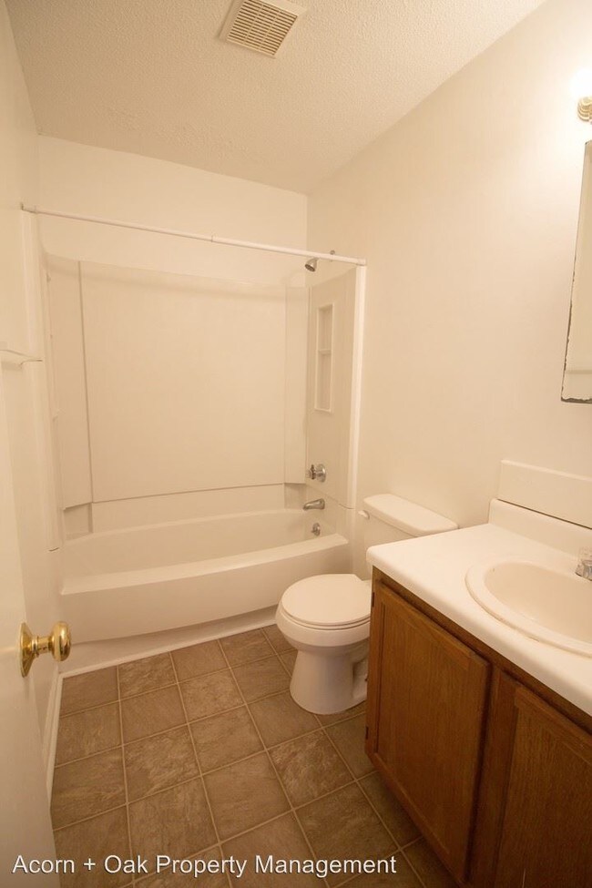 Building Photo - 2829 Seclusion Ct