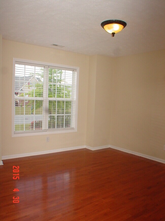 Building Photo - 8325 Hurrican Ln
