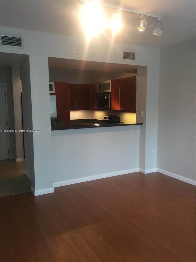 Building Photo - 7350 SW 89th St