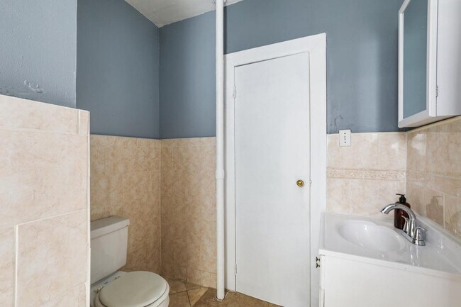 Foto del edificio - 1632 Madison Avenue