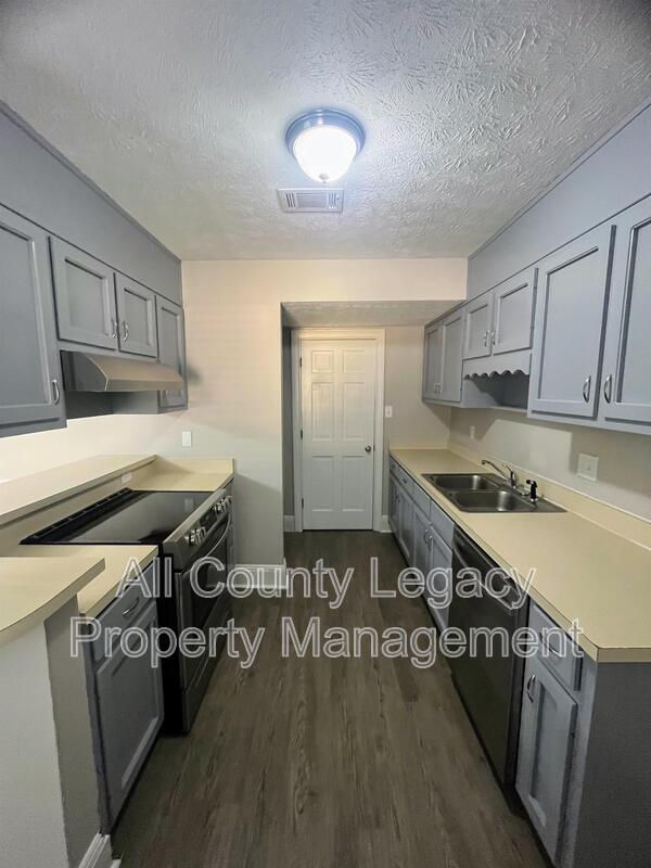 Foto del edificio - 6123 Queen Anne Ct