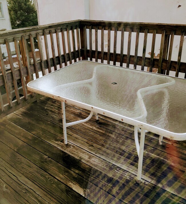 Foto del edificio - 653 Chain St