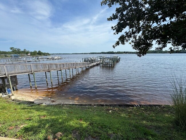 Building Photo - Navarre - Hidden Bay Village - 3 bedroom, ...