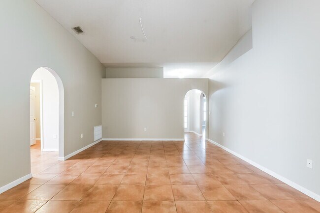 Building Photo - 3525 Stonefield Dr