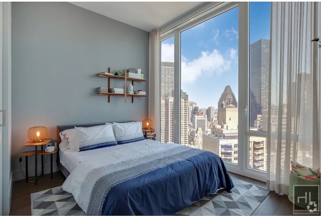 Building Photo - East 44th Street