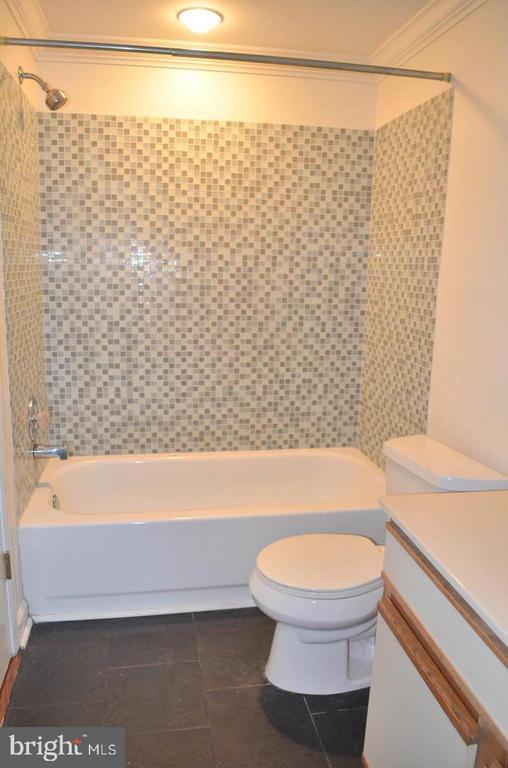 Foto del edificio - 8383 Buttress Ln