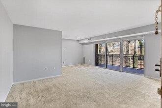 Building Photo - 7376 Lee Hwy