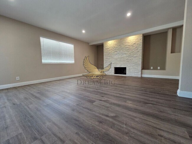 Foto del edificio - 6845 Coley Ave