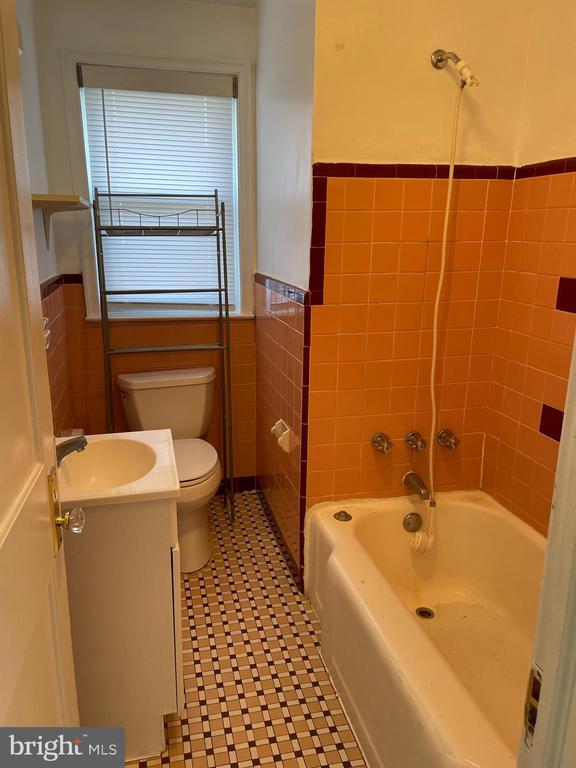 Foto del edificio - 6323 Sylvester St