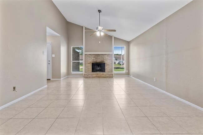 Building Photo - 1106 Ravenscourt Dr