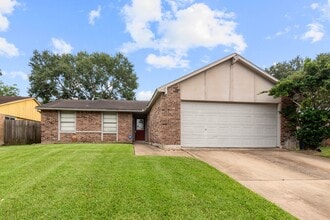 Building Photo - 24111 Reagon Canyon Dr