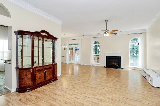 Foto del edificio - Beautiful 4/3 Home for Rent