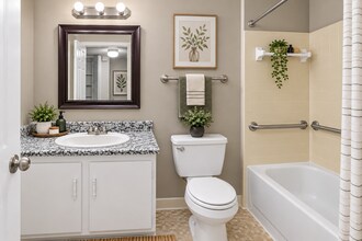 Bathroom.png - Magnolia Apartments