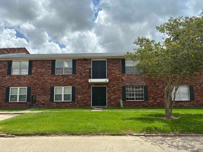 Building Photo - 1701 Lobdell Ave