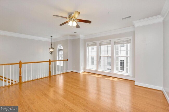 Foto del edificio - 2337 Brookmoor Ln