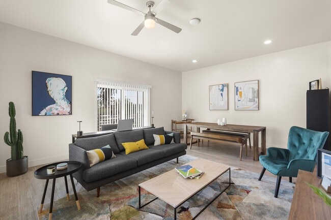 Building Photo - 2nd Ave Commons