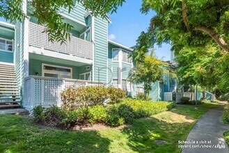 Building Photo - 714 Waterford Pl