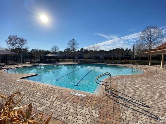 Building Photo - 808 S Black Cherry Dr