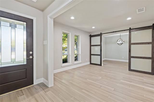 Building Photo - 7317 Clearhaven Dr