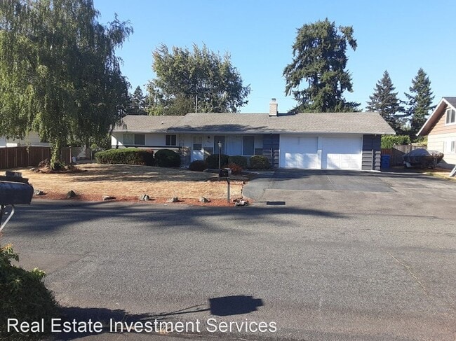 Building Photo - 3 br, 2.5 bath House - 8611 92nd St. SW