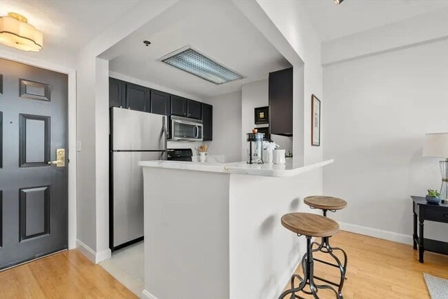 Building Photo - 169 Monsignor O'Brien Hwy