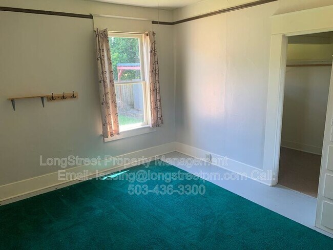 Foto del edificio - 823 SW 10th St