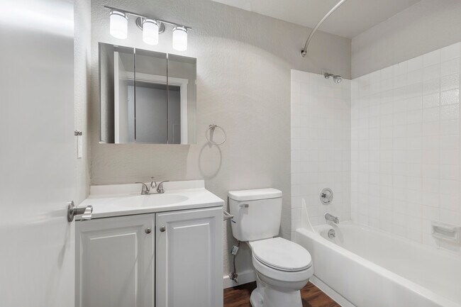 Building Photo - Westmont Apartments