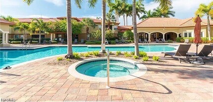 Building Photo - 8870 Colonnades Ct W