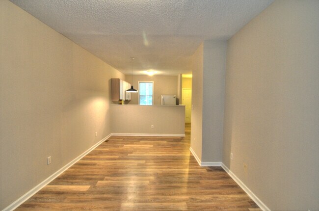 Foto del edificio - 123 Johnson St