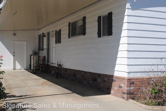 Foto del edificio - 1388 Thornwood Sq