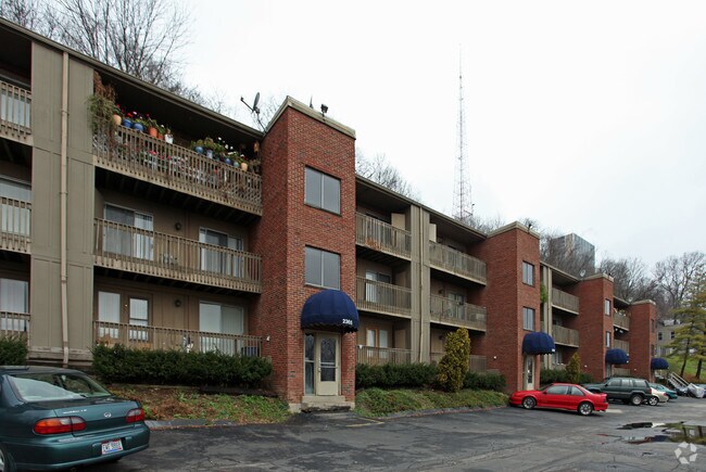 Building Photo - Skyline Ridge Apartments