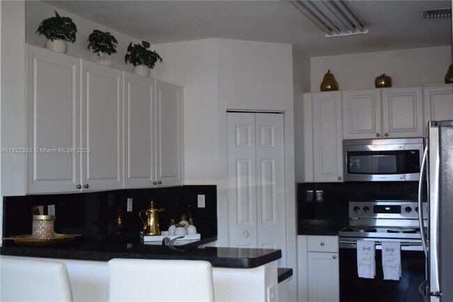 Foto del edificio - 11344 NW 73rd Terrace