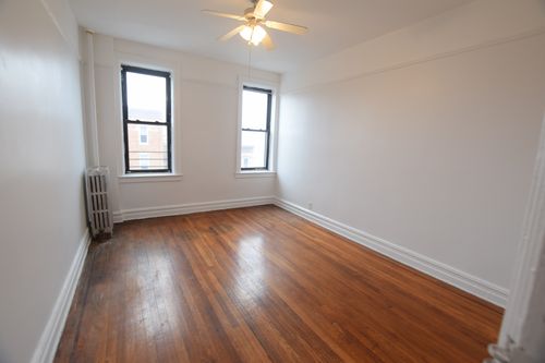 Building Photo - 601 40th St