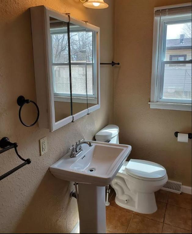 Building Photo - 3 bedroom in DERBY KS 67037