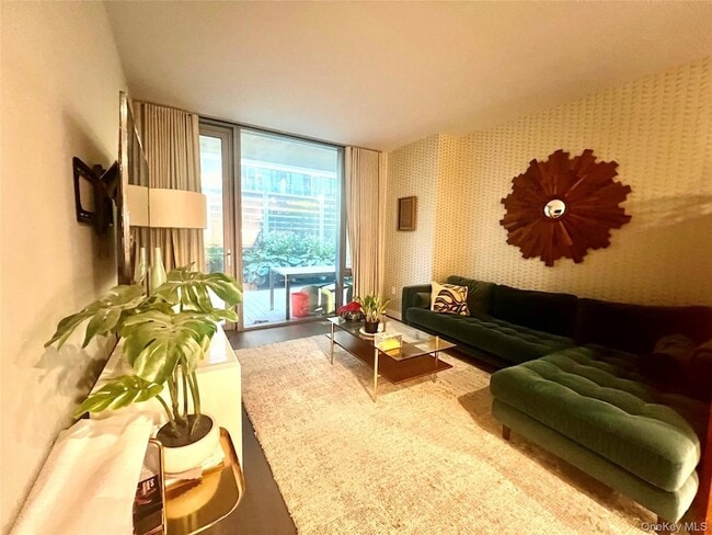 Building Photo - 131-03 40th Rd